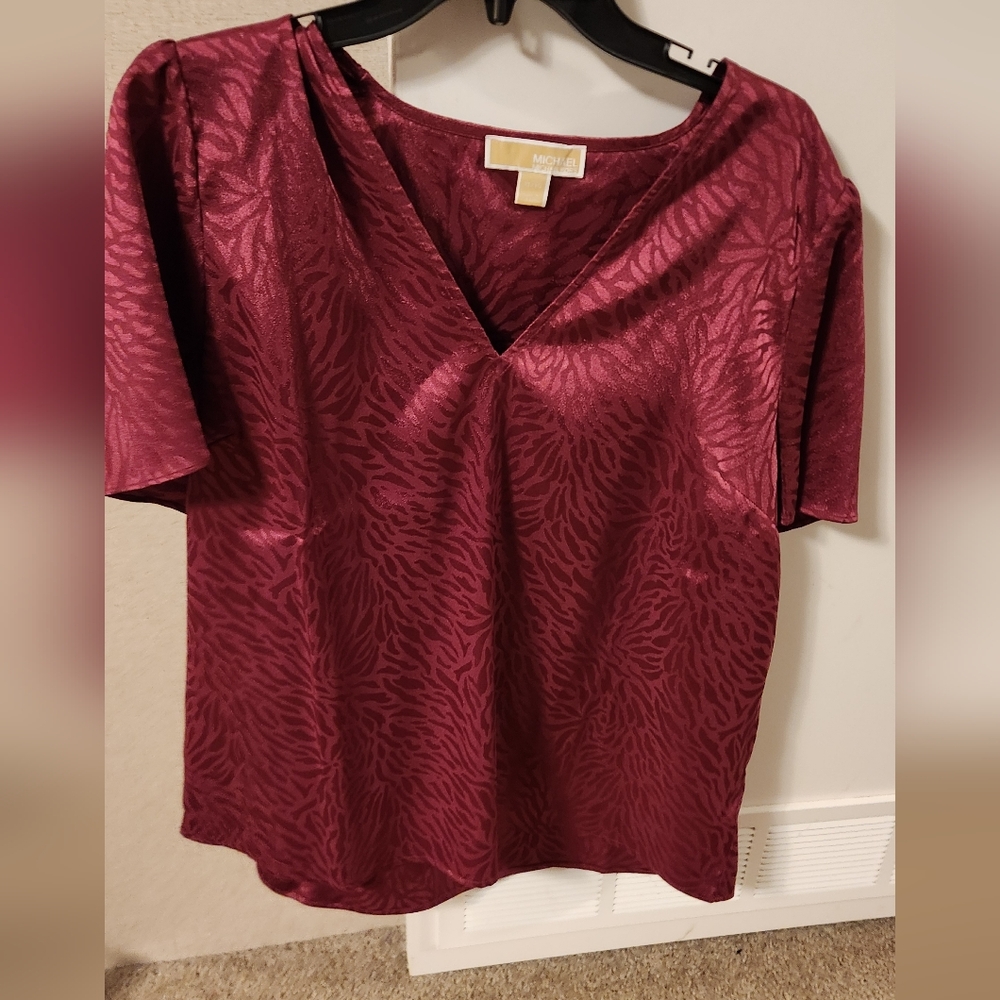 Michael Kors Burgundy XL V-Neck Top